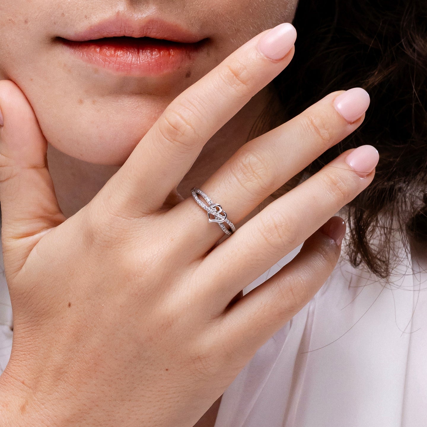 Criss-Cross Heart Diamond Split Shank Ring