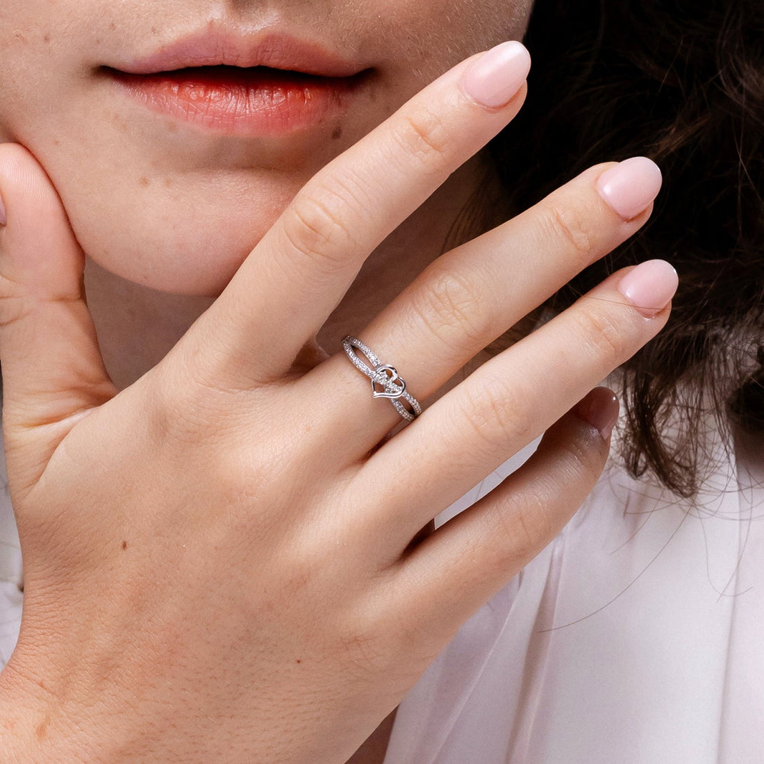 Criss-Cross Heart Diamond Split Shank Ring