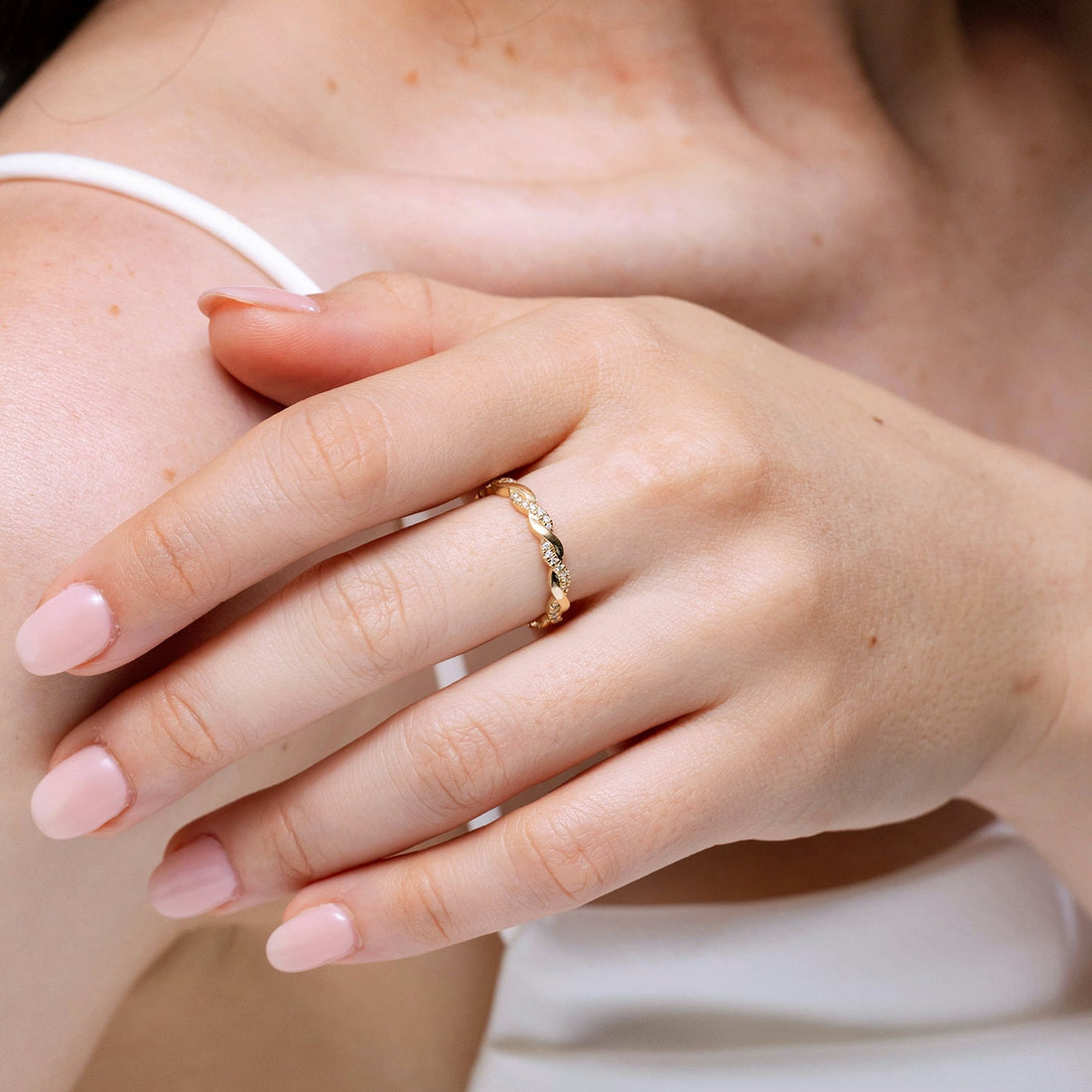 Twisted Vine Diamond Engagement & Wedding Band